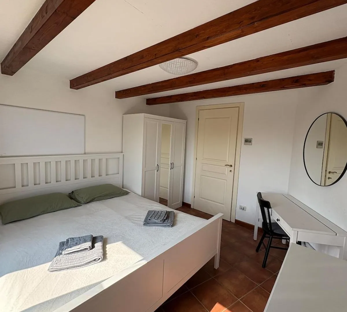 Garda Resort Apartment ペスキエーラ・デル・ガルダ 別荘