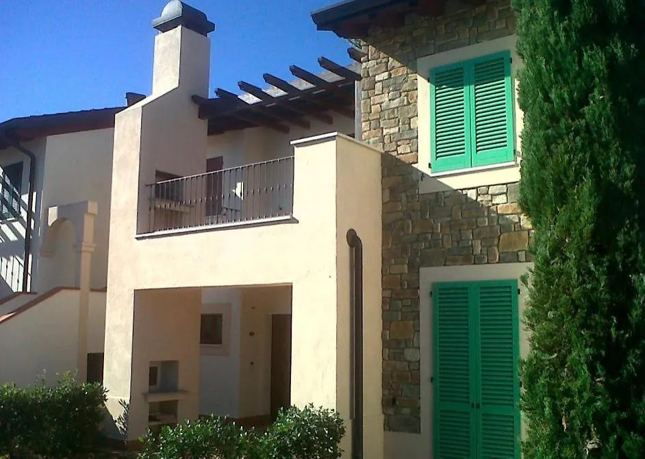 Garda Resort Apartment Peschiera del Garda Italy